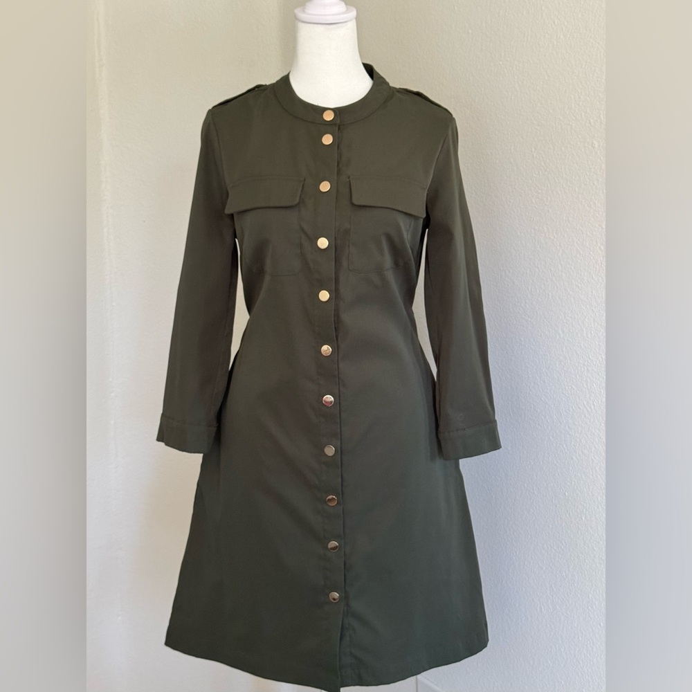 Mohito Women’s Belted Snap Buttons Green Dress